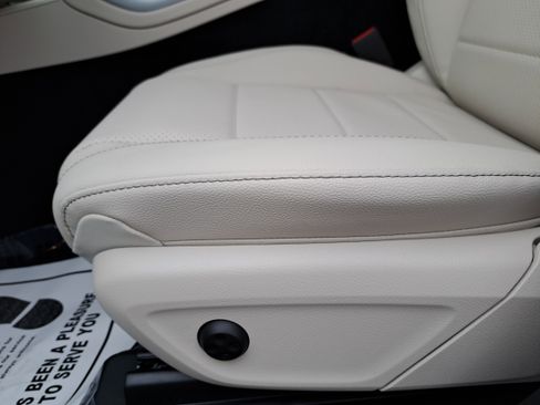New 2026 Mercedes-Benz GLE 350 4MATIC image 29