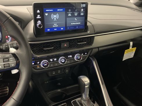 Used 2025 Acura ADX A-Spec image 27