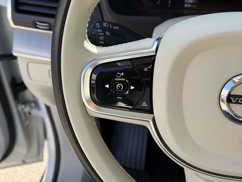 Certified 2024 Volvo XC90 B5 Core w/ Protection Package Premier image 17