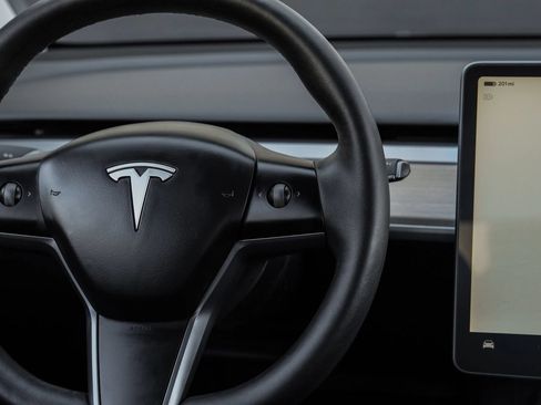 Used 2023 Tesla Model 3 Performance AWD/4WD image 27