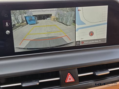 Certified 2024 Kia Seltos EX FWD image 22
