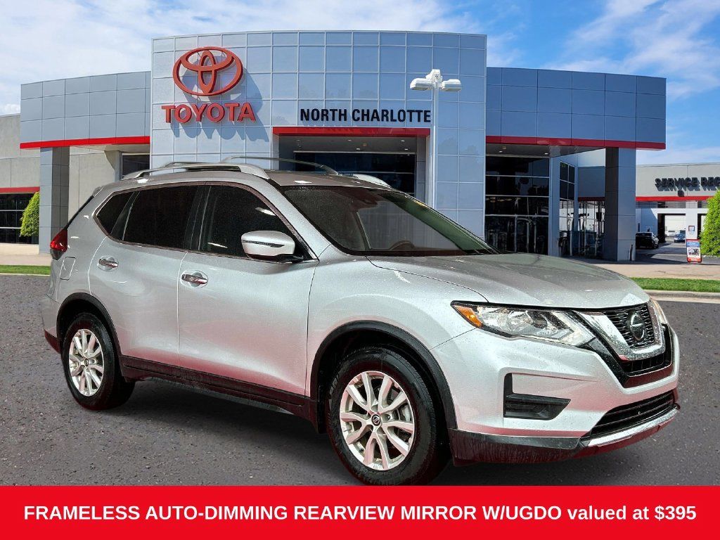 Used 2019 Nissan Rogue SV FWD 360° Tour