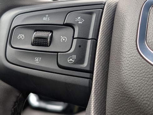 Used 2024 GMC Sierra 2500 Denali w/ Denali Reserve Package image 35