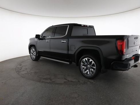 Used 2023 GMC Sierra 1500 Denali w/ Denali Reserve Package AWD/4WD image 9