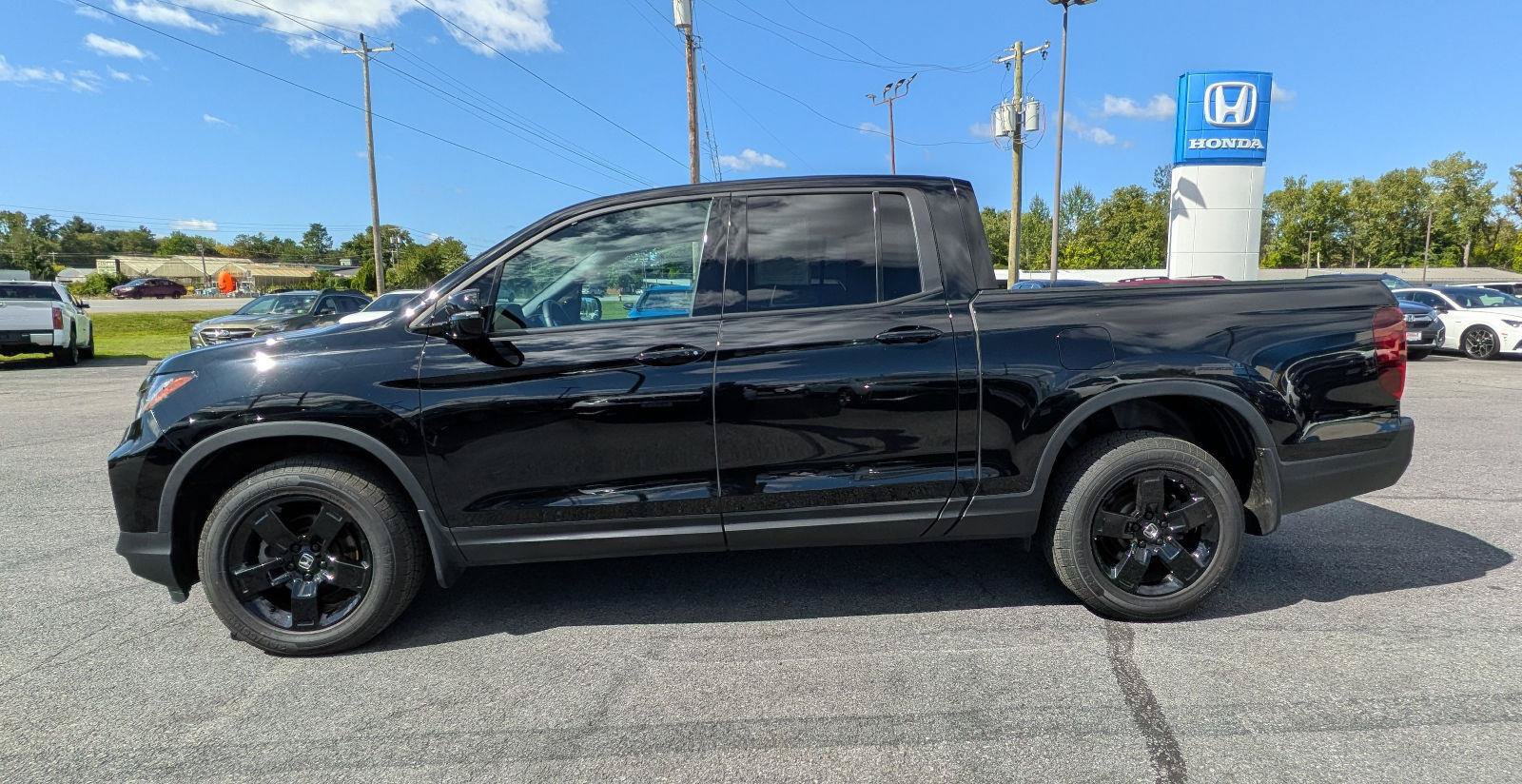 Used 2024 Honda Ridgeline Black Edition image 6
