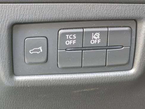 Used 2020 MAZDA CX-5 Touring image 18