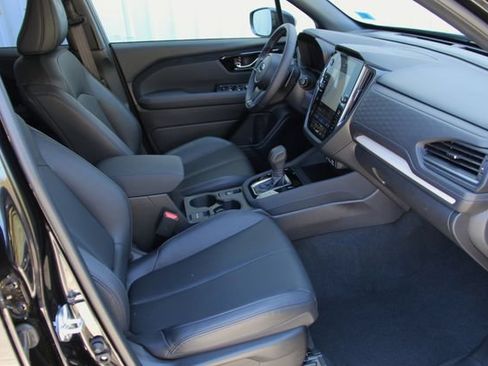 Certified 2025 Subaru Forester Limited AWD/4WD image 37