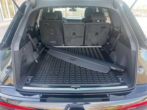 Used 2025 Audi Q7 3.0T Premium Plus image 10