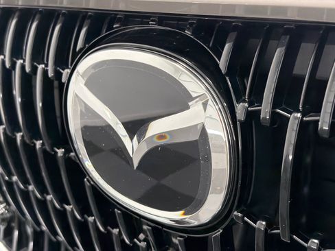 Used 2025 MAZDA CX-90 3.3 Turbo w/ Preferred Package image 13