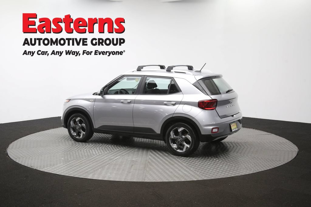 Used 2023 Hyundai Venue SEL FWD image 66