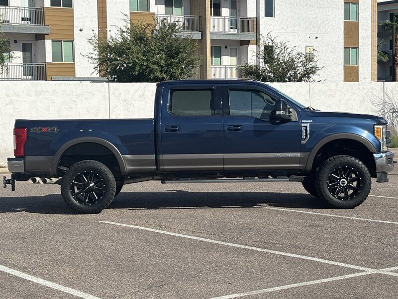 Used 2017 Ford F350 Lariat w/ Lariat Value Package AWD/4WD image 3