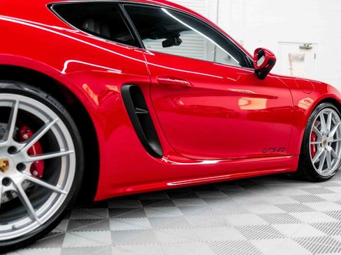 Used 2024 Porsche 718 Cayman GTS RWD image 21