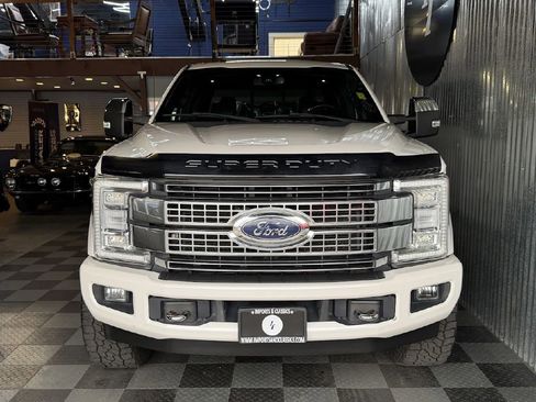 Used 2017 Ford F350 Platinum w/ FX4 4x4 Off Road Package image 5