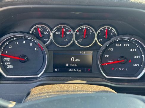 Used 2021 Chevrolet Silverado 1500 LT Trail Boss w/ Convenience Package II AWD/4WD image 7