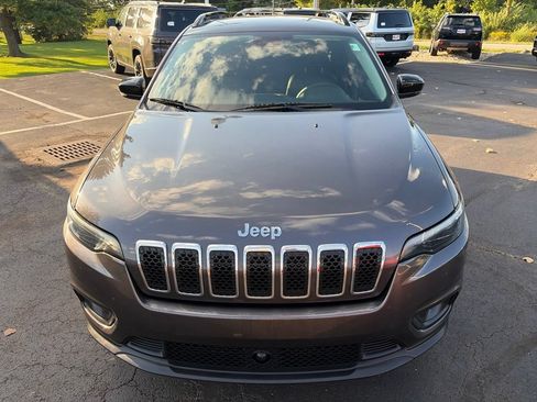 Used 2022 Jeep Cherokee Latitude Lux AWD/4WD image 3