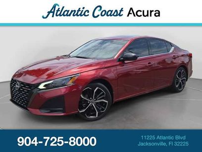 Used 2023 Nissan Altima 2.5 SR w/ SR Premium Package