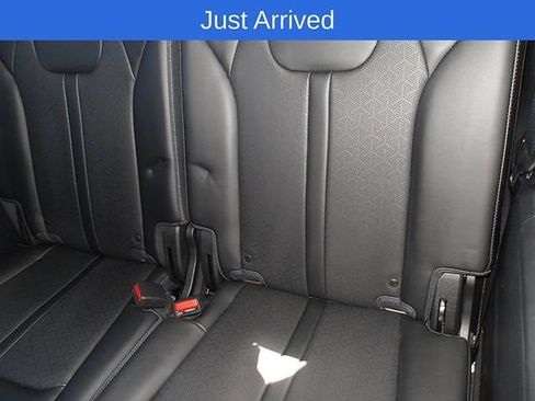 Used 2023 Kia Sorento S w/ Panoramic Sunroof Package AWD/4WD image 16