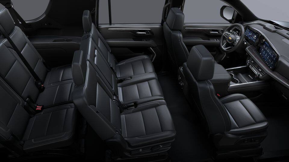 Used 2025 Chevrolet Suburban LT RWD image 31