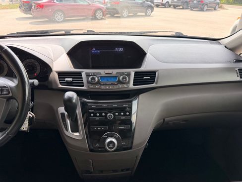 Used 2013 Honda Odyssey EX-L image 25