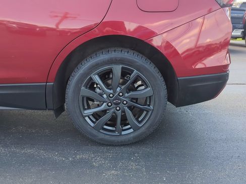 Certified 2024 Chevrolet Equinox RS FWD image 14