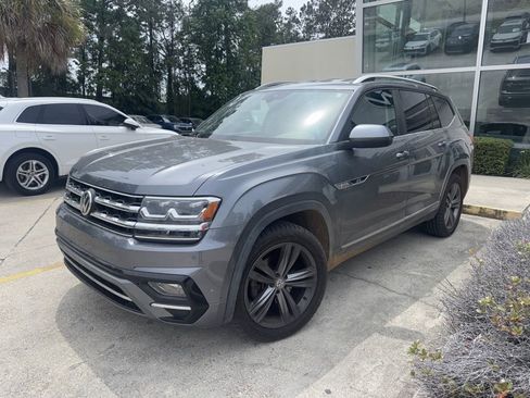 Used 2019 Volkswagen Atlas SE w/ Towing Package image 1