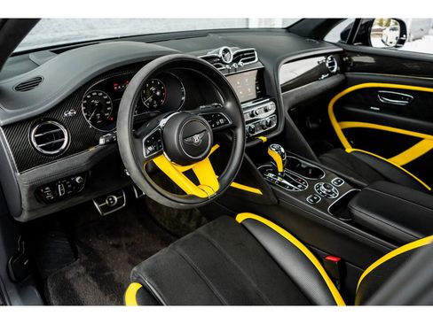 Used 2023 Bentley Bentayga Speed image 31