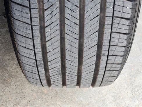 Used 2025 Chevrolet Trax ACTIV w/ Sunroof Package image 11