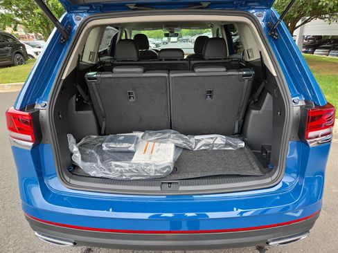 New 2026 Volkswagen Atlas SE image 28