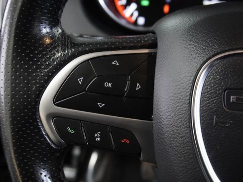 Used 2020 Dodge Durango SXT image 15