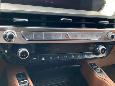 Used 2024 Kia Telluride EX X-Line AWD/4WD image 26