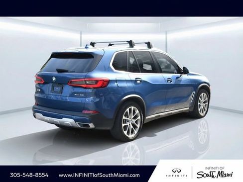 Used 2019 BMW X5 xDrive40i w/ Premium Package 2 AWD/4WD image 4