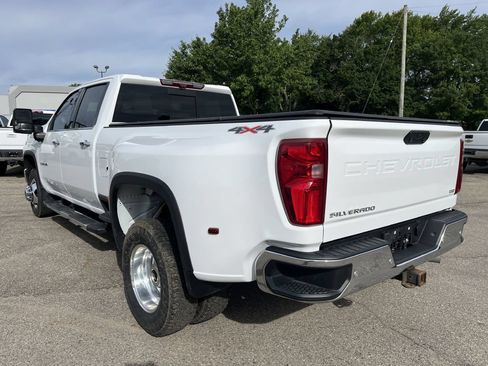 Used 2022 Chevrolet Silverado 3500 LTZ w/ LTZ Convenience Package AWD/4WD image 8