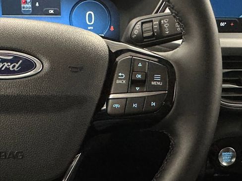 New 2025 Ford Escape SE w/ PHEV Premium Package image 21