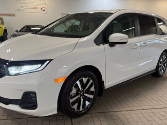 Used 2025 Honda Odyssey EX-L video 2