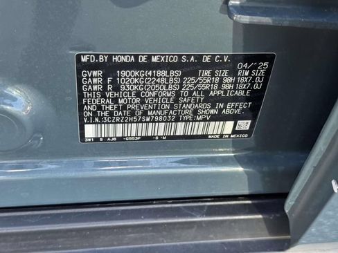 Used 2025 Honda HR-V Sport image 16