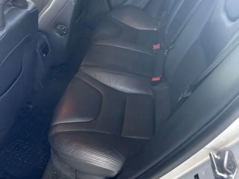 Used 2014 Volvo S60 T5 image 9