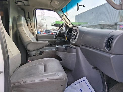 Used 2008 Ford E-150 and Econoline 150 image 14