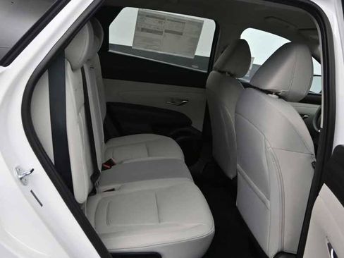 New 2026 Hyundai Tucson SEL image 12
