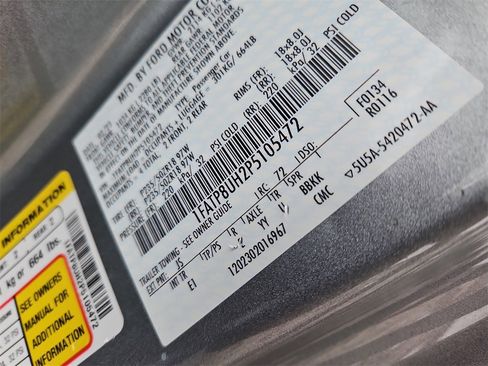 Used 2023 Ford Mustang Premium image 14