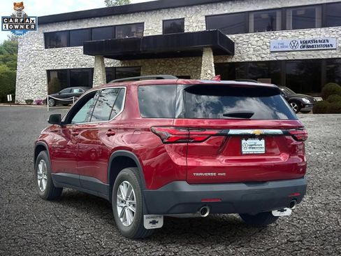 Used 2023 Chevrolet Traverse LT AWD/4WD image 5