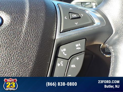 Certified 2022 Ford Edge SEL w/ Convenience Package AWD/4WD image 15