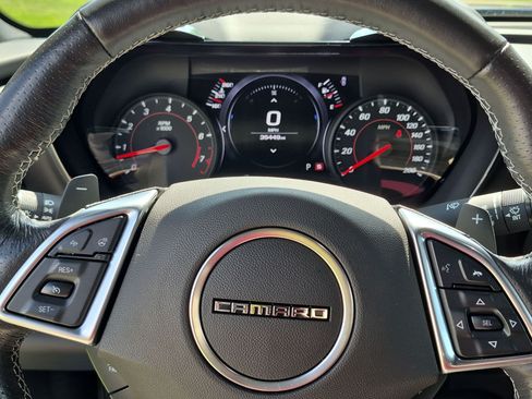 Used 2019 Chevrolet Camaro SS RWD image 21