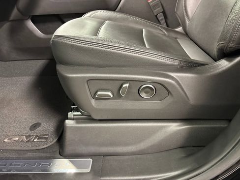 Used 2025 GMC Sierra 1500 Denali image 26