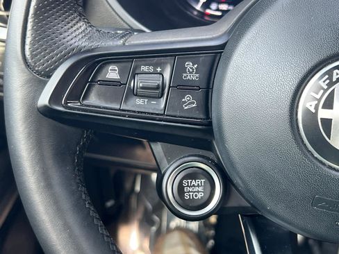 Used 2024 Alfa Romeo Stelvio Ti AWD/4WD image 21