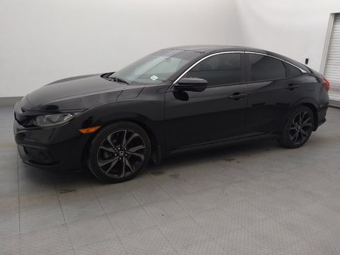 Used 2019 Honda Civic Sport image 2