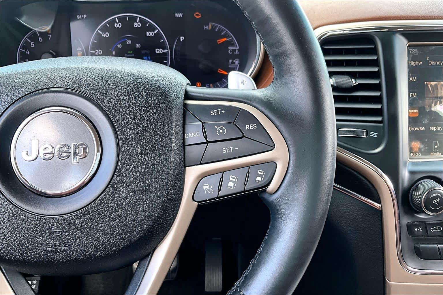 Used 2015 Jeep Grand Cherokee Summit w/ Platinum Series Group RWD image 25