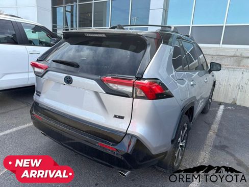Used 2021 Toyota RAV4 XSE w/ Weather Package AWD/4WD image 8