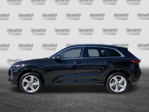 Certified 2025 Audi Q5 Premium w/ Premium Plus AWD/4WD image 7