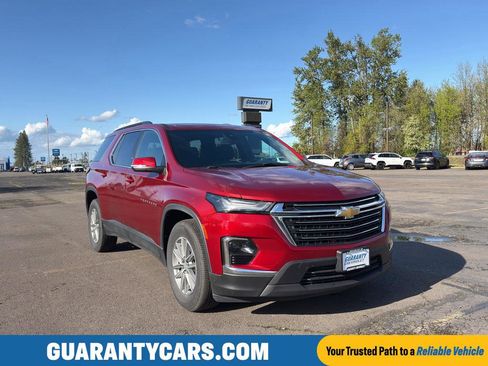 Used 2022 Chevrolet Traverse LT AWD/4WD image 1