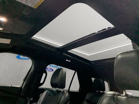 Used 2020 Ford Explorer ST w/ ST Street Pack AWD/4WD image 31